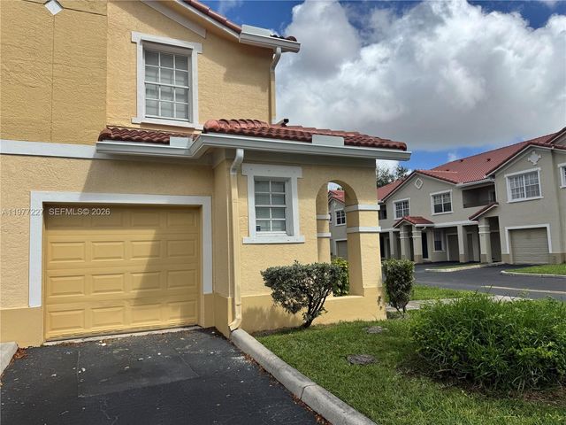 201 Belmont Ln 201, North Lauderdale, FL 33068