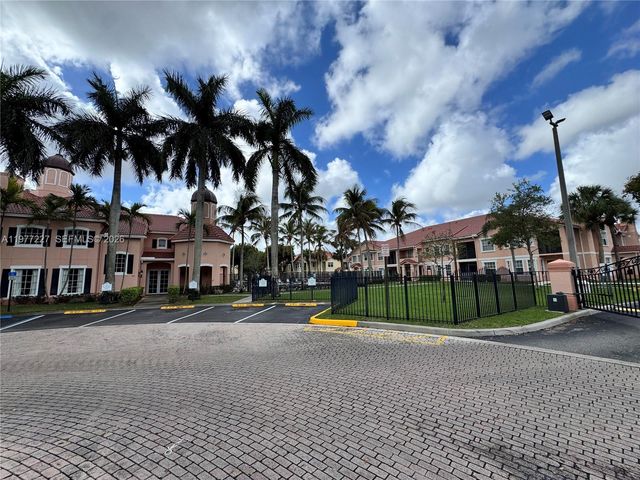 201 Belmont Ln 201, North Lauderdale, FL 33068