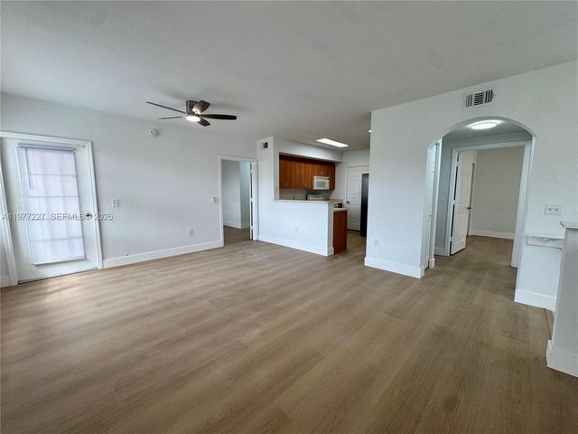 201 Belmont Ln 201, North Lauderdale, FL 33068