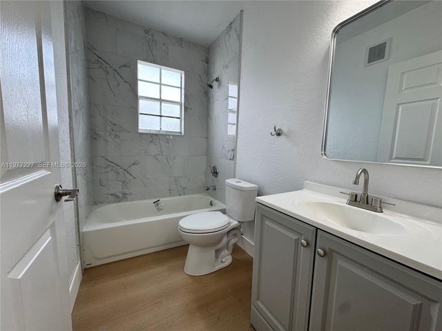 201 Belmont Ln 201, North Lauderdale, FL 33068