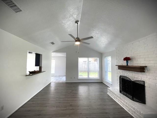 15523 Pensgate Street, Houston, TX 77062