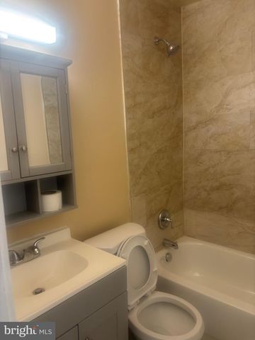 1427 MORRIS RD SE, Washington, DC 20020