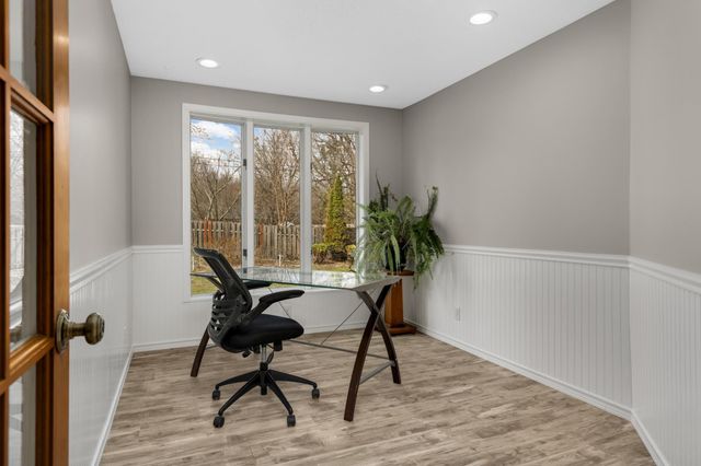 2955 Regent Avenue N, Golden Valley, MN 55422