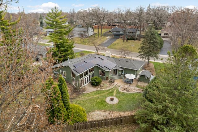 2955 Regent Avenue N, Golden Valley, MN 55422