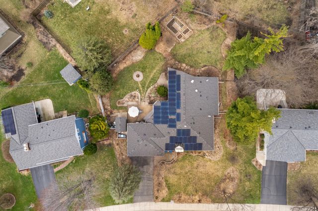 2955 Regent Avenue N, Golden Valley, MN 55422