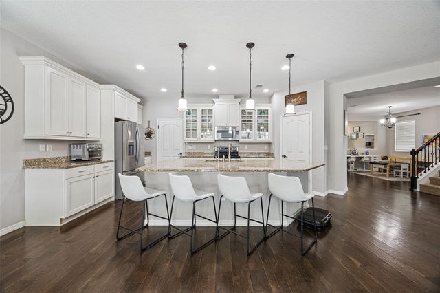 2331 AVELLINO AVENUE, St Cloud, FL 34771