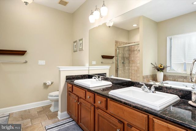 101 RIDGWAY DR, Bordentown, NJ 08505