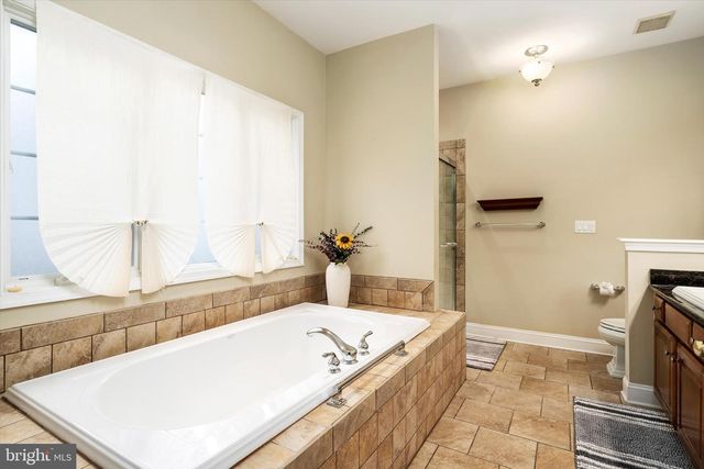 101 RIDGWAY DR, Bordentown, NJ 08505