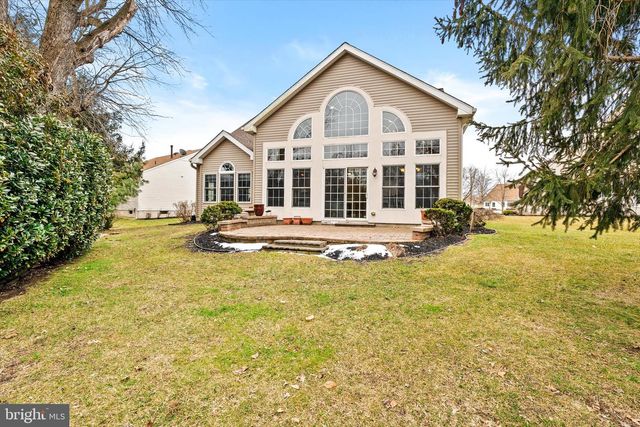 101 RIDGWAY DR, Bordentown, NJ 08505