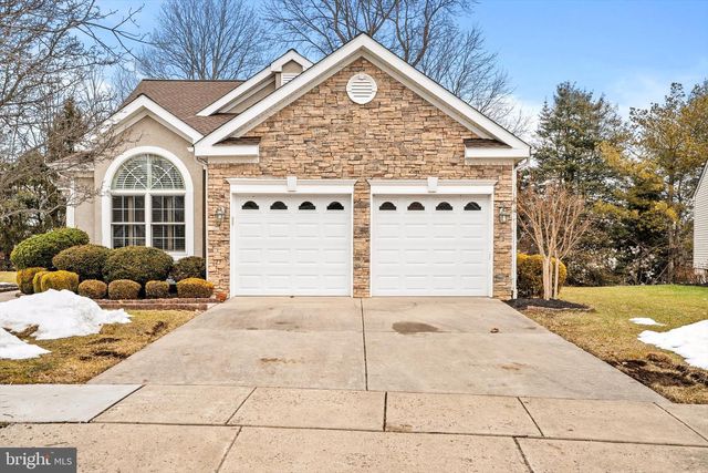 101 RIDGWAY DR, Bordentown, NJ 08505