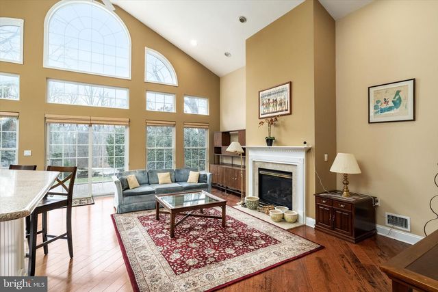 101 RIDGWAY DR, Bordentown, NJ 08505