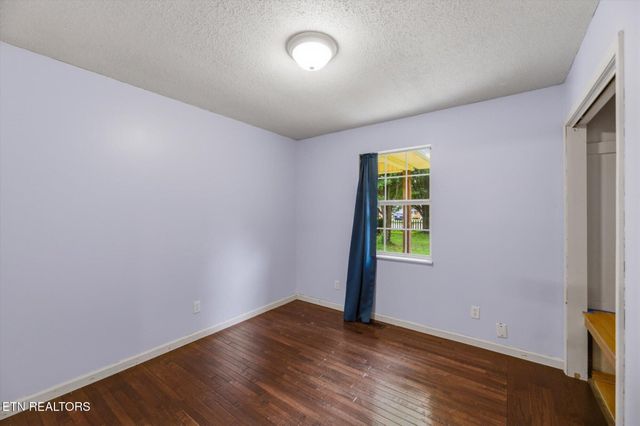 301 Wayman Rd, Madisonville, TN 37354