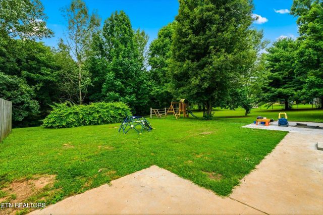 301 Wayman Rd, Madisonville, TN 37354