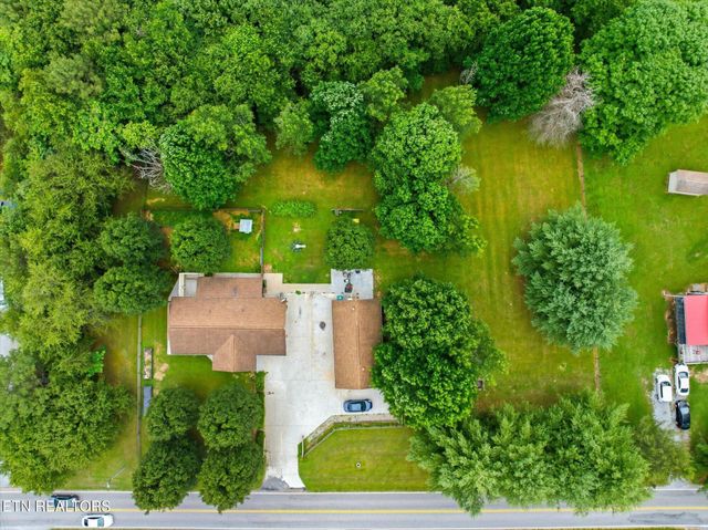 301 Wayman Rd, Madisonville, TN 37354