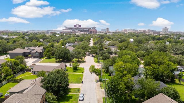 705 Welsh Avenue, College Station, TX 77840