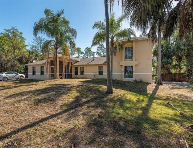 160 19th ST SW, Naples, FL 34117