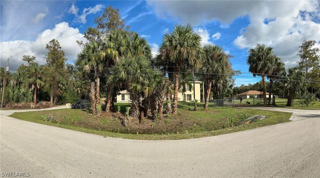 160 19th ST SW, Naples, FL 34117