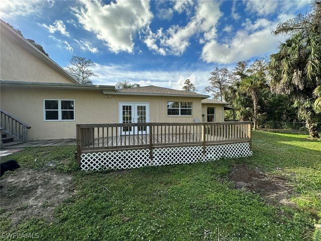 160 19th ST SW, Naples, FL 34117