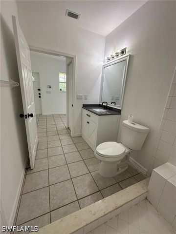 160 19th ST SW, Naples, FL 34117