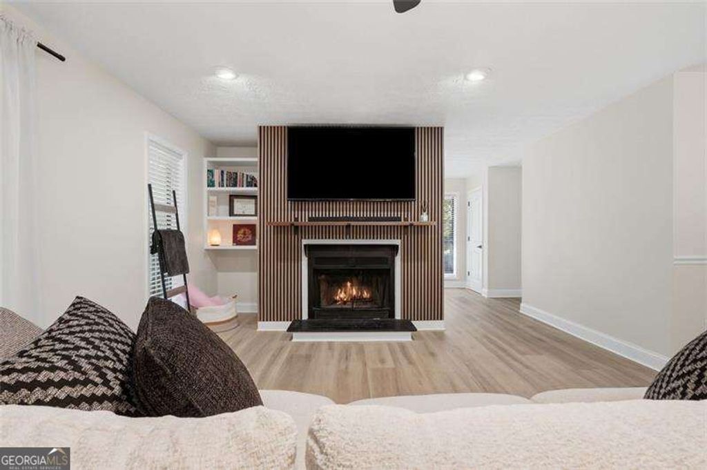 109 Cumberland Court SE, Smyrna, GA 30080 — photo 3