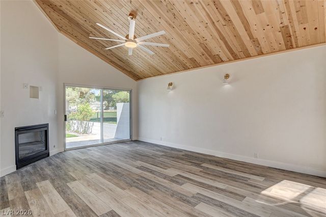 2999 Bel Air Drive, Las Vegas, NV 89109