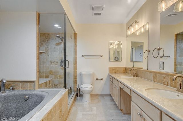 2999 Bel Air Drive, Las Vegas, NV 89109