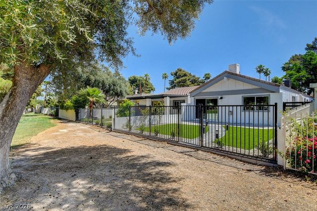 2999 Bel Air Drive, Las Vegas, NV 89109