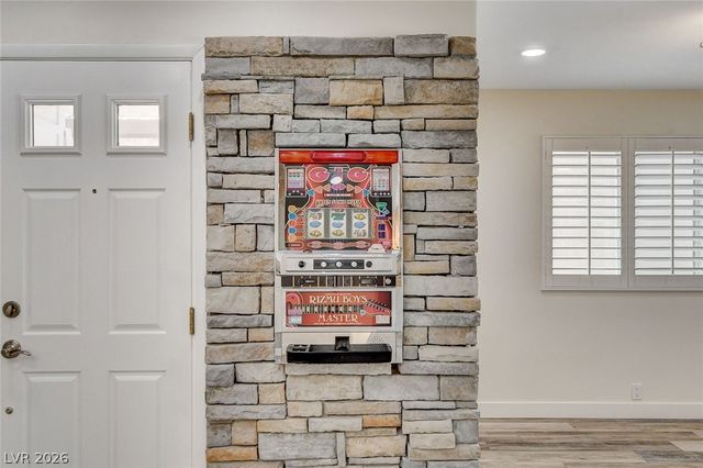 2999 Bel Air Drive, Las Vegas, NV 89109