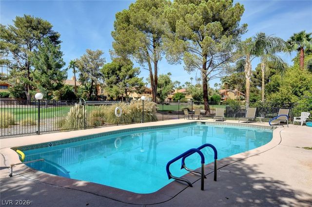 2999 Bel Air Drive, Las Vegas, NV 89109