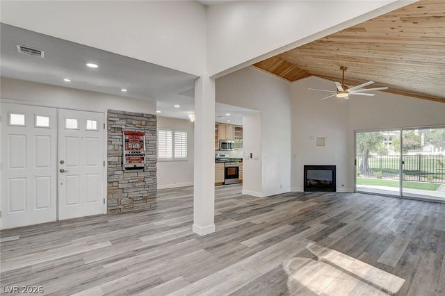 2999 Bel Air Drive, Las Vegas, NV 89109