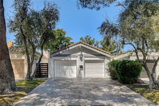 2999 Bel Air Drive, Las Vegas, NV 89109