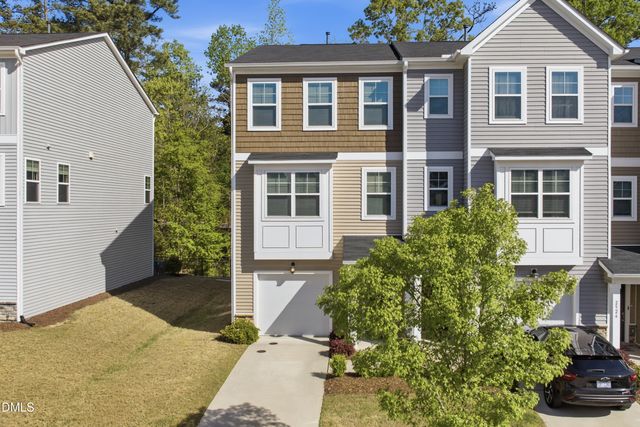 2530 Laurel Valley Way, Raleigh, NC 27604