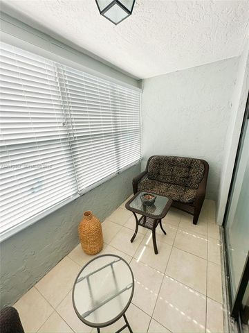 2860 Somerset Drive 400K, Lauderdale Lakes, FL 33311