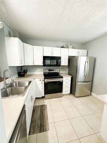 2860 Somerset Drive 400K, Lauderdale Lakes, FL 33311