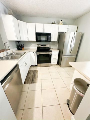 2860 Somerset Drive 400K, Lauderdale Lakes, FL 33311