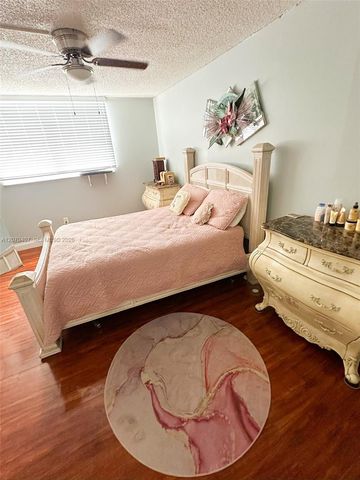 2860 Somerset Drive 400K, Lauderdale Lakes, FL 33311