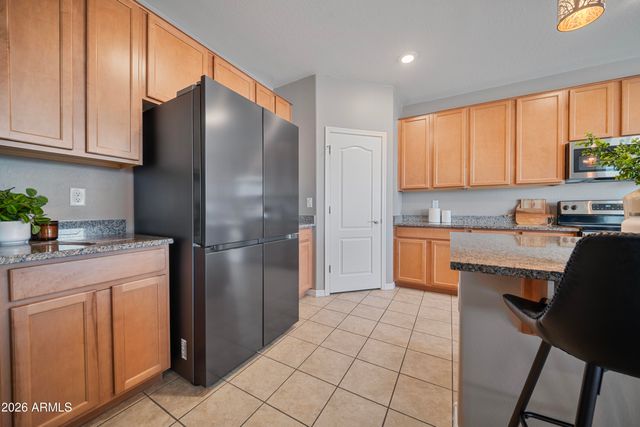 19955 W HEATHERBRAE Drive, Litchfield Park, AZ 85340