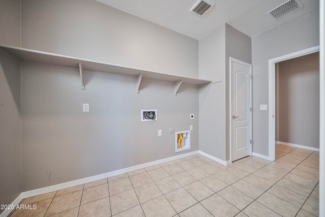 19955 W HEATHERBRAE Drive, Litchfield Park, AZ 85340