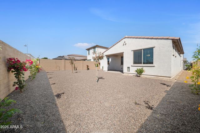 19955 W HEATHERBRAE Drive, Litchfield Park, AZ 85340