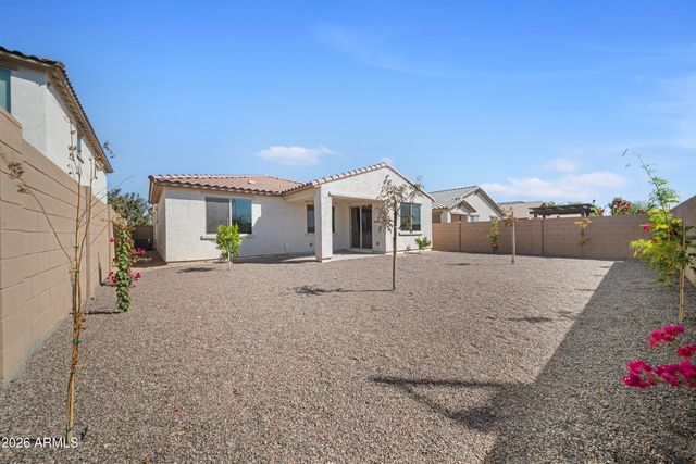 19955 W HEATHERBRAE Drive, Litchfield Park, AZ 85340