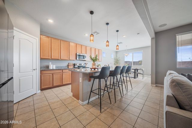 19955 W HEATHERBRAE Drive, Litchfield Park, AZ 85340