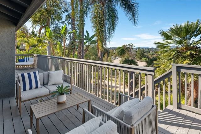 1367 Teepee Drive, Escondido, CA 92027