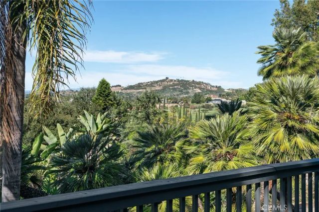 1367 Teepee Drive, Escondido, CA 92027
