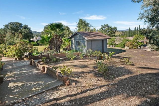 1367 Teepee Drive, Escondido, CA 92027
