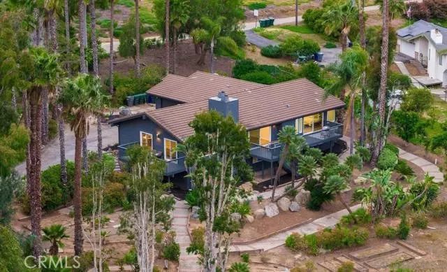 1367 Teepee Drive, Escondido, CA 92027