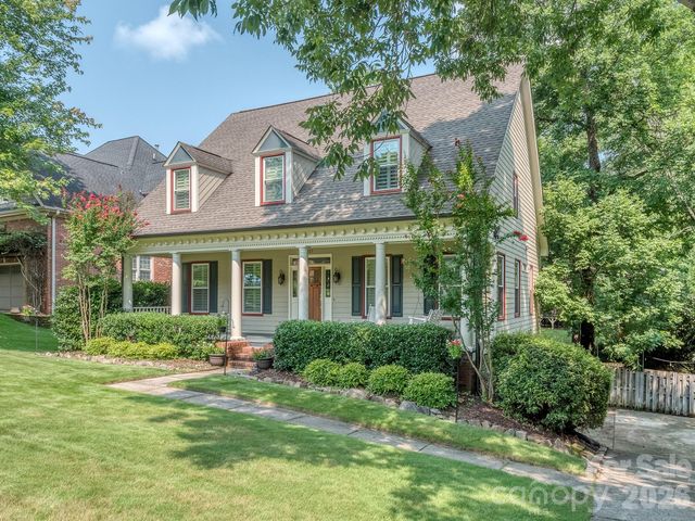 223 N Brackenbury Lane, Charlotte, NC 28270