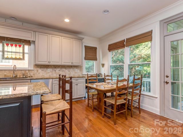 223 N Brackenbury Lane, Charlotte, NC 28270