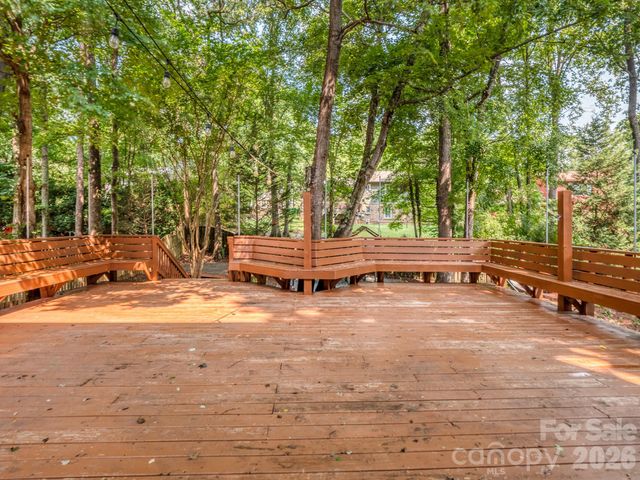 223 N Brackenbury Lane, Charlotte, NC 28270