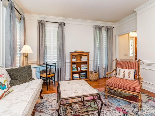 223 N Brackenbury Lane, Charlotte, NC 28270
