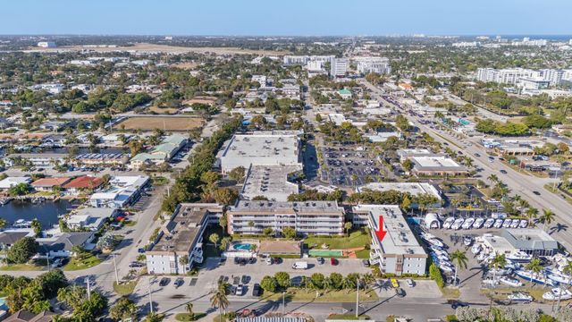 1971 SE 5th Court 203, Pompano Beach, FL 33060